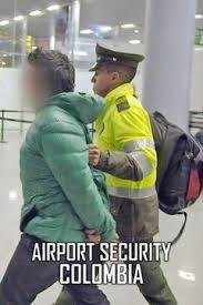 Служба безопасности аэропорта: Колумбия / Airport Security: Сolombia (2015)